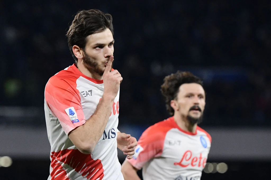 Gruziński "Kwaradona", czyli Chwicza Kwaracchelia, znów zachwycił kibiców na stadionie Diego Maradony