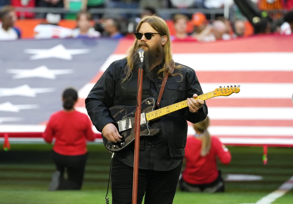 Chris Stapleton zaśpiewał hymn Stanów Zjednoczonych podczas Super Bowl 2023