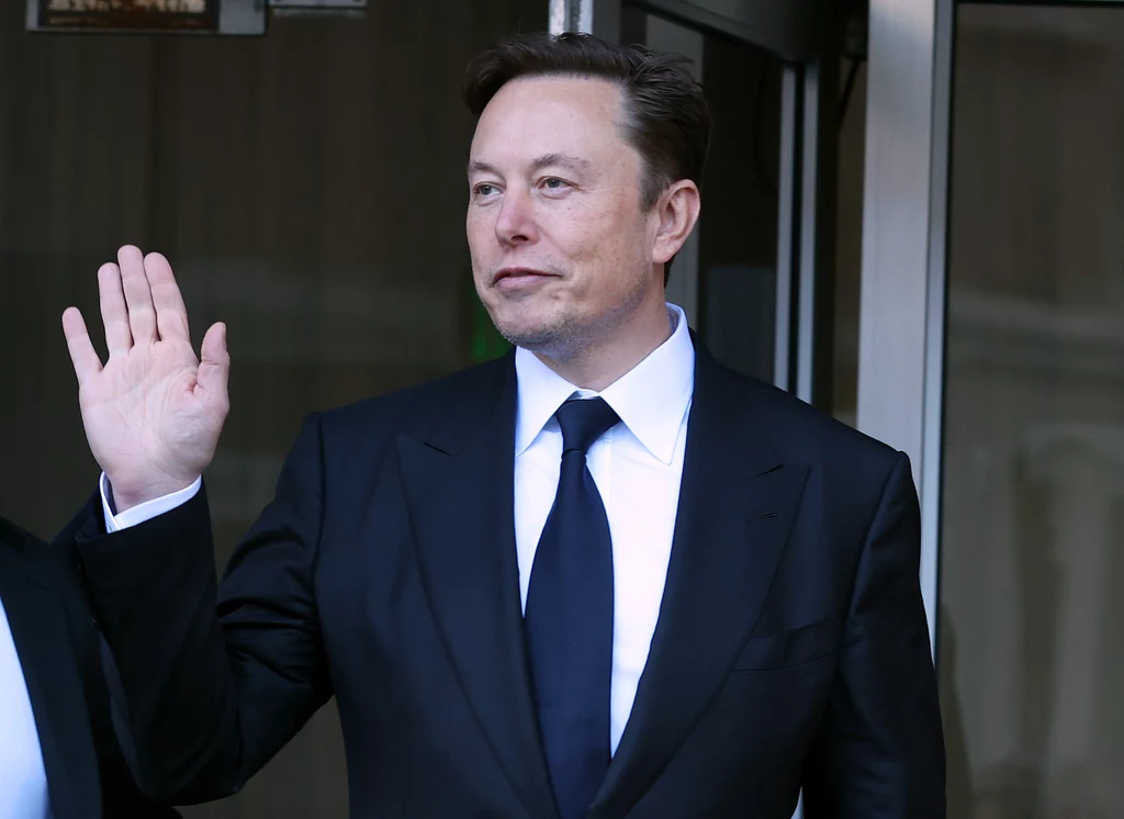 Elon Musk Elon Musk