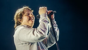 Lewis Capaldi "Broken by Desire to Be Heavenly Sent": Midas z Glasgow [RECENZJA]