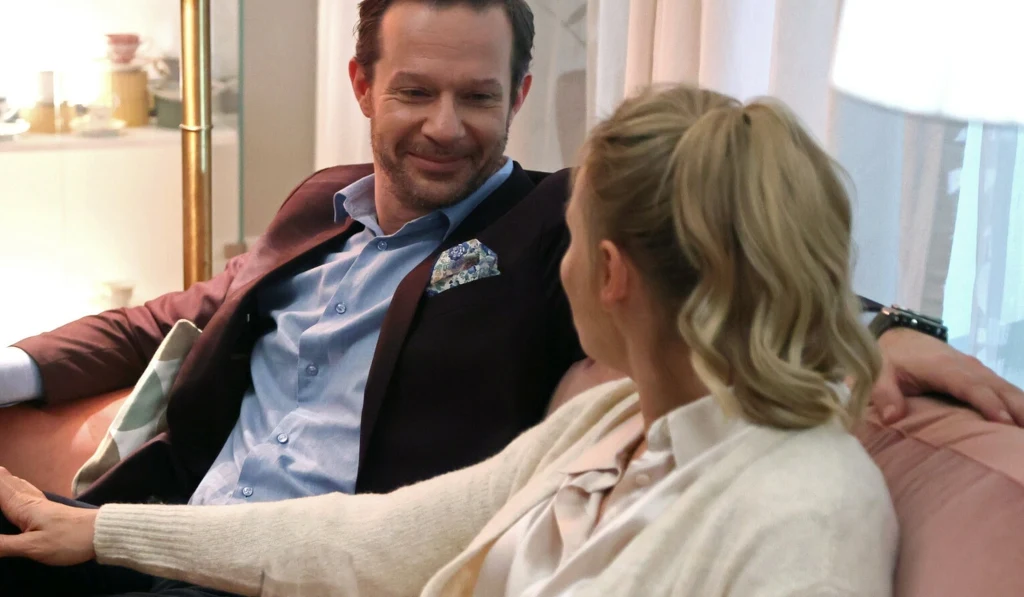 Sonia Bohosiewicz i Grzegorz Małecki w serialu "Rodzina na Maxa" Sonia Bohosiewicz i Grzegorz Małecki w serialu "Rodzina na Maxa"