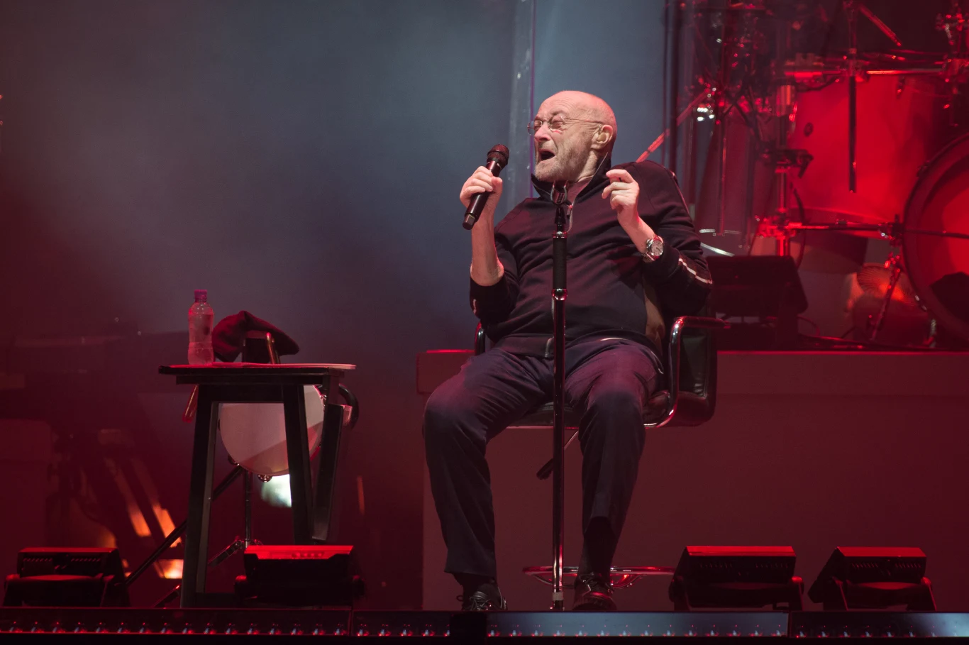 Phil Collins z kolegami z Genesis powiększył swoją fortunę Phil Collins z kolegami z Genesis powiększył swoją fortunę