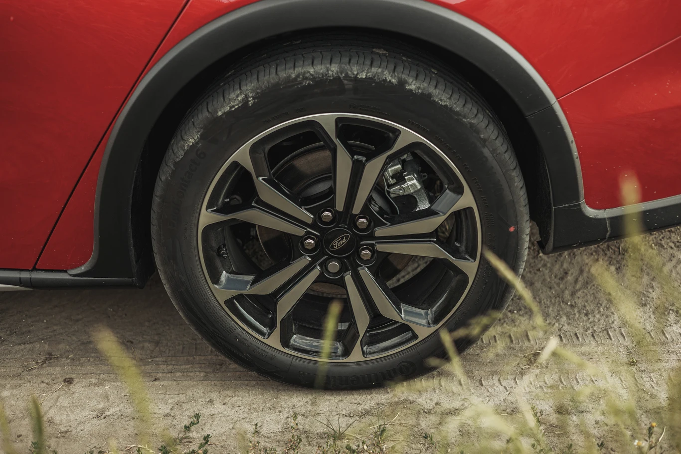 Ford Focus Active X kombi 1.0 EcoBoost