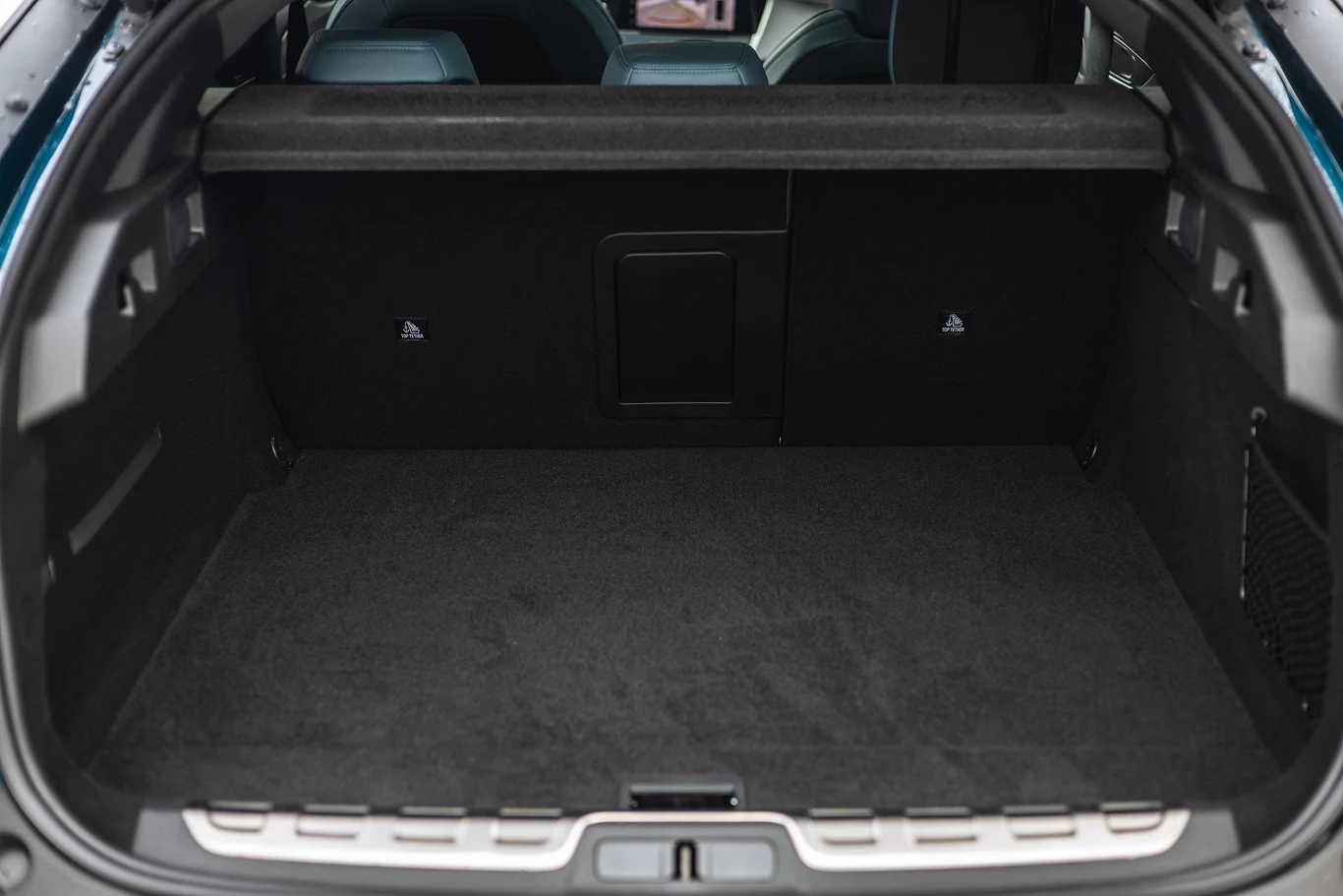 Peugeot 408 GT PHEV 225