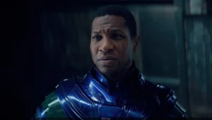 Jonathan Majors w filmie "Ant-Man i Osa: Kwantomania"