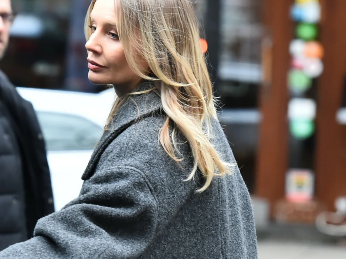 Woźniak-Starak ubolewa nad losem. Nie tak miało wyglądać jej życie: "Pogrzebano moje marzenia" Woźniak-Starak ubolewa nad losem. Nie tak miało wyglądać jej życie: "Pogrzebano moje marzenia"