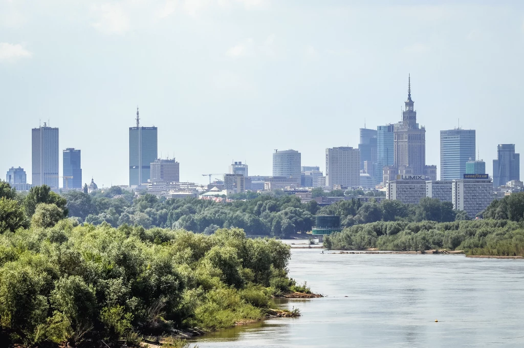 Panorama Warszawy z widocznym Hotelem Marriott