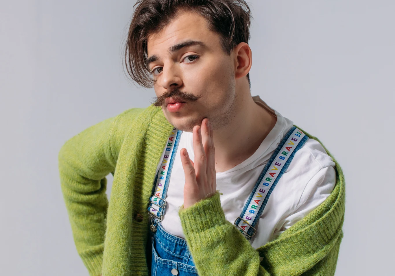 Wiktor Dyduła zapowiada pierwszy album Wiktor Dyduła zapowiada pierwszy album