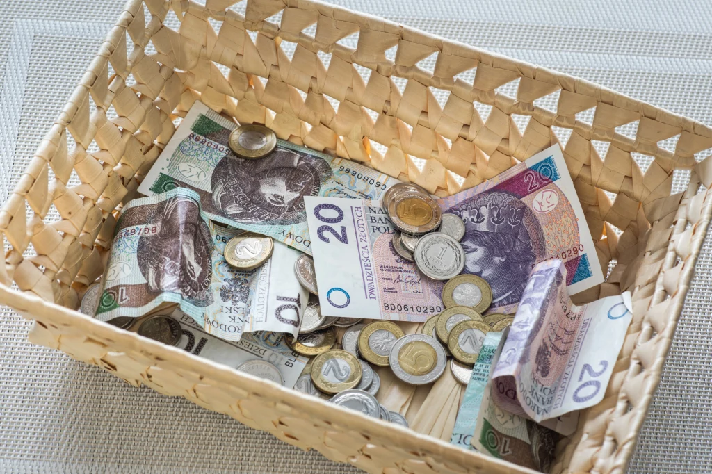 Fundusz Kościelny miał zostać zlikwidowany, jednak nowy rząd przeleje na ten cel w 2024 r. rekordową sumę