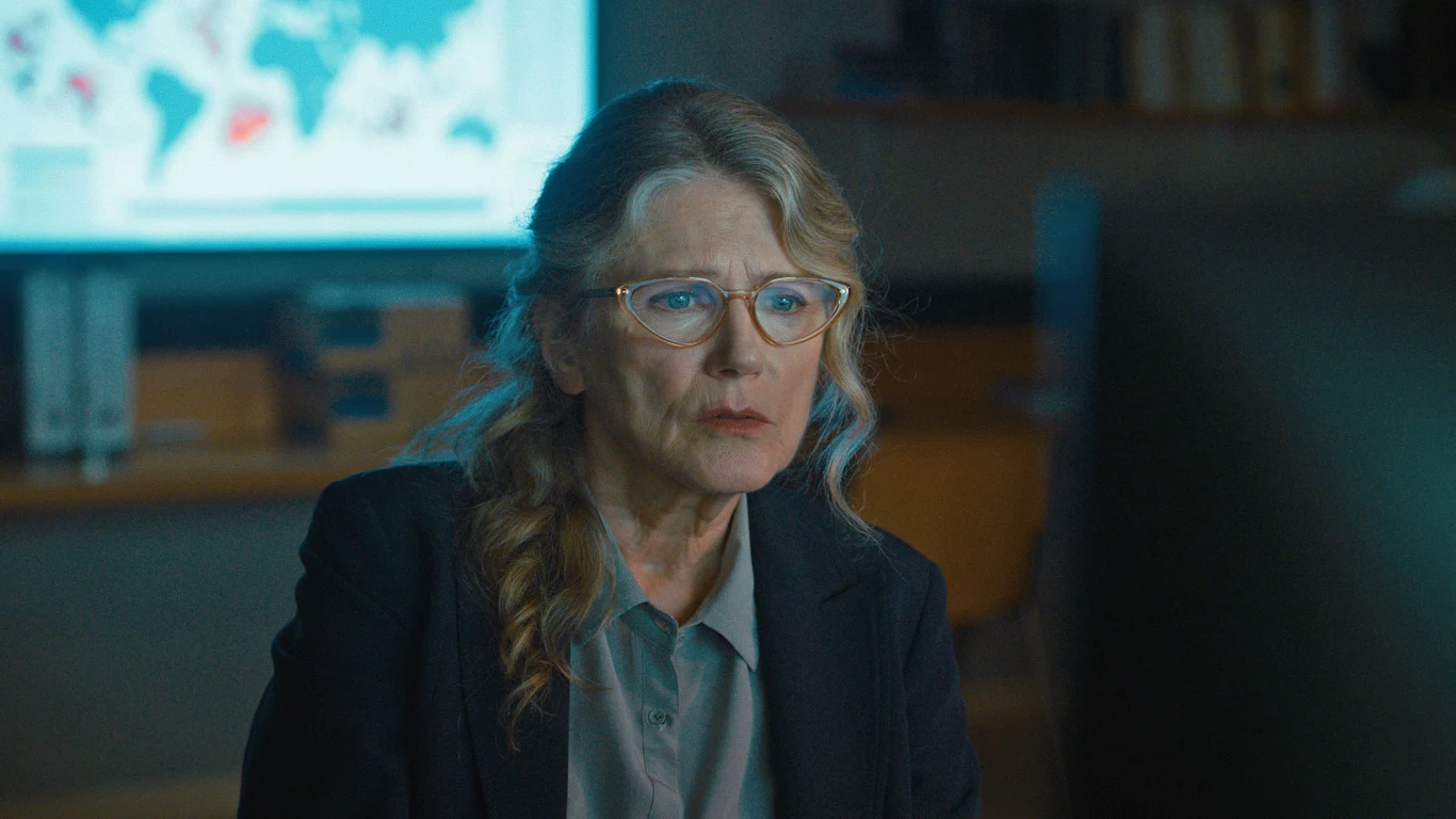 Barbara Sukowa w serialu "Odwet oceanu"