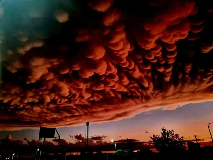 Zjawisko mammatus Zjawisko mammatus