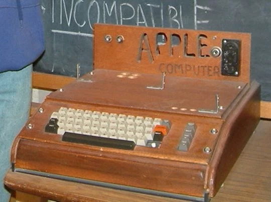 Komputery Apple 1 osiągają na aukcjach zawrotne kwoty