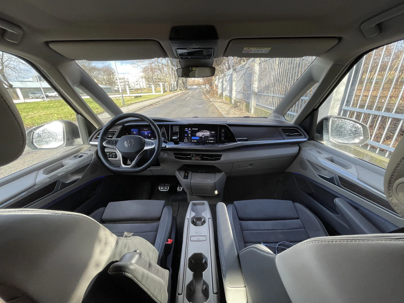 Volkswagen Multivan 2.0 TDI Volkswagen Multivan 2.0 TDI