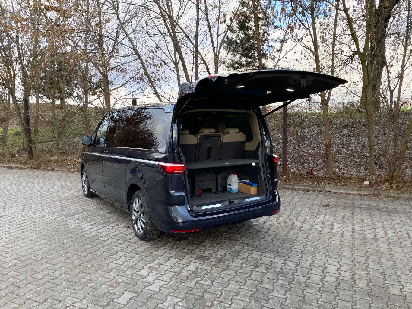Volkswagen Multivan 2.0 TDI Volkswagen Multivan 2.0 TDI