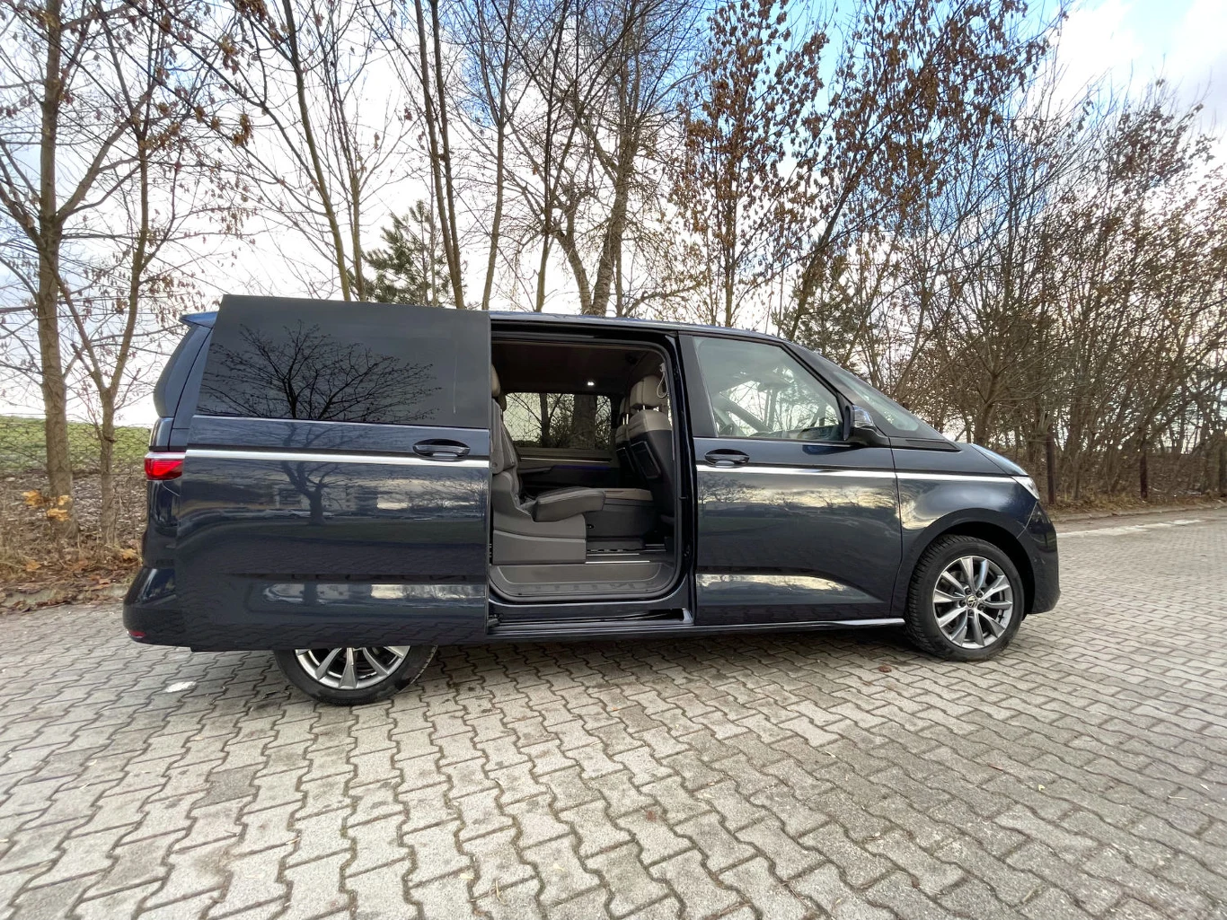 Volkswagen Multivan 2.0 TDI Volkswagen Multivan 2.0 TDI