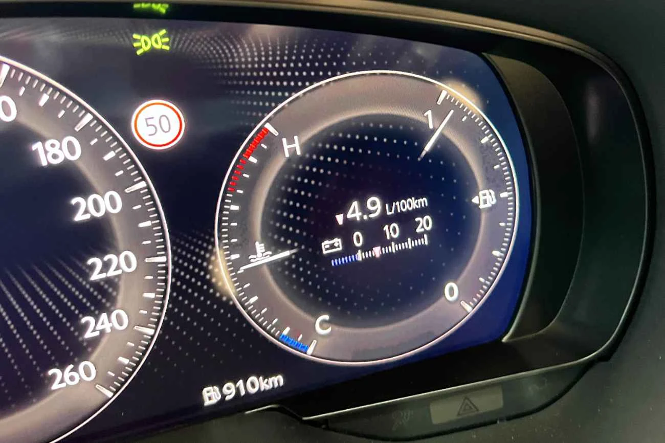 4,9 l/100 km – taki wynik zobaczyłem po pokonaniu 200-kilometrowej trasy