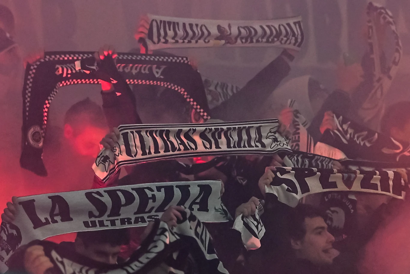 Sympatycy Spezii w trakcie niedzielnego meczu z "Juve"