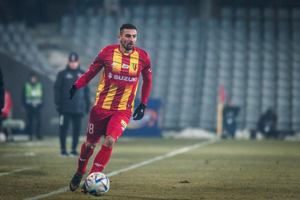 Bartosz Śpiączka ma z Korony Kielce trafić do Wieczystej Kraków Bartosz Śpiączka ma z Korony Kielce trafić do Wieczystej Kraków