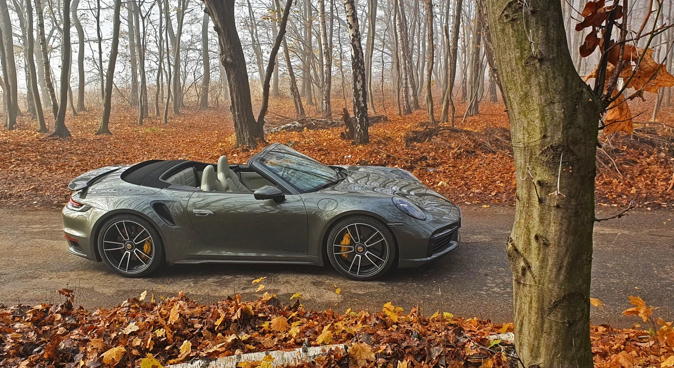 Porsche 911 Turbo S Cabriolet 