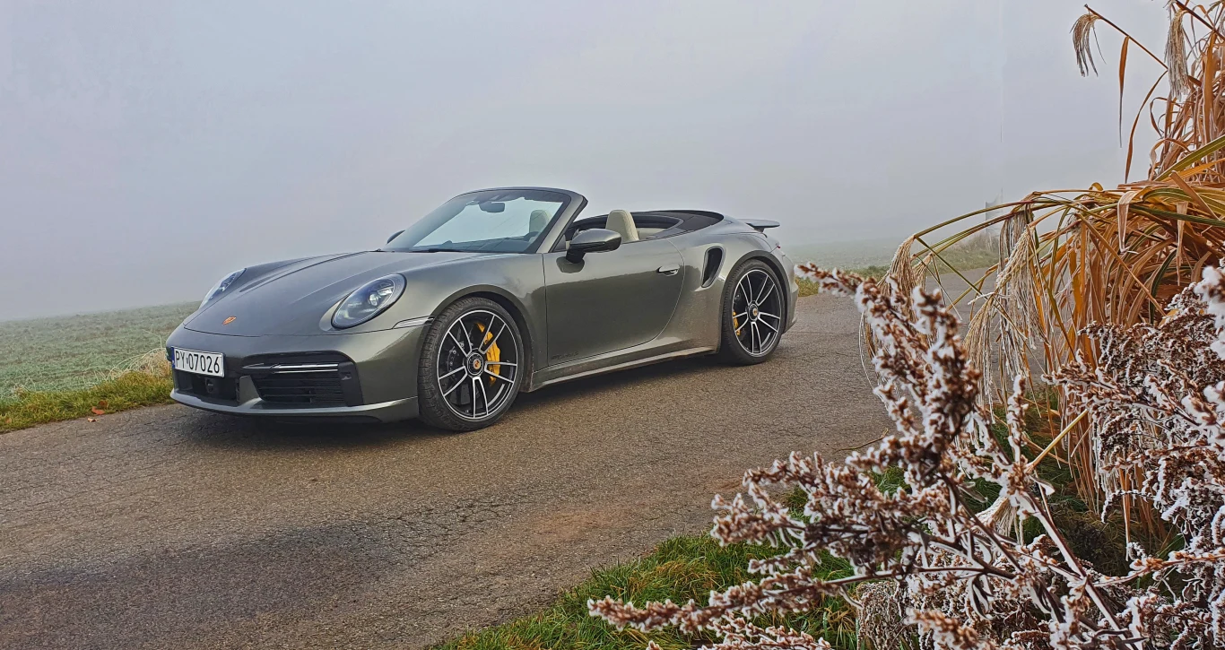 Porsche 911 Turbo S Cabriolet 