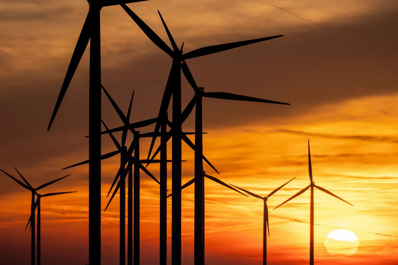 Energetyka wiatrowa w Polsce to obecnie obok fotowoltaiki najważniejsze źródło odnawialne w produkcji energii elektrycznej. Energetyka wiatrowa w Polsce to obecnie obok fotowoltaiki najważniejsze źródło odnawialne w produkcji energii elektrycznej.