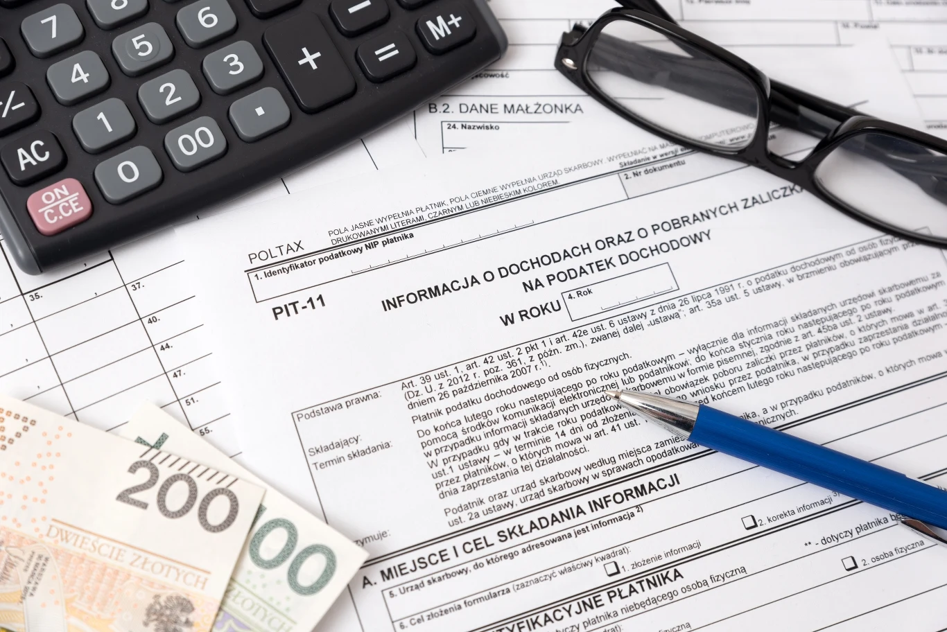Złożenie formularza PIT-2 pozwala na zmniejszenie comiesięcznych zaliczek na PIT nawet o 300 zł