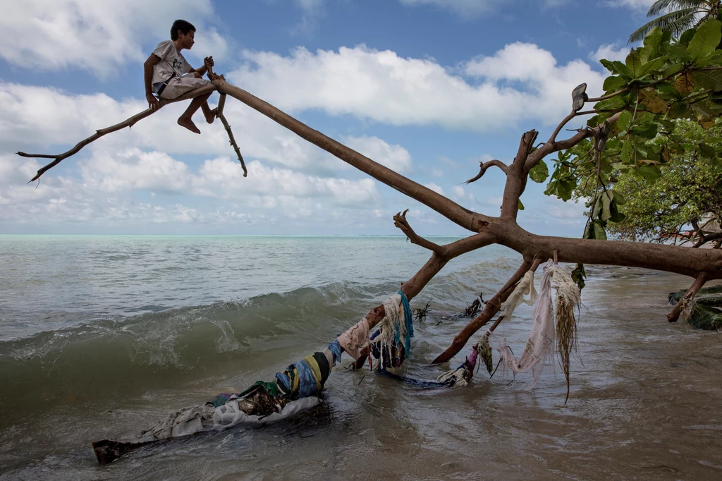 Kiribati jako jedyne państwo na całym globie leży na wszystkich czterech półkulach