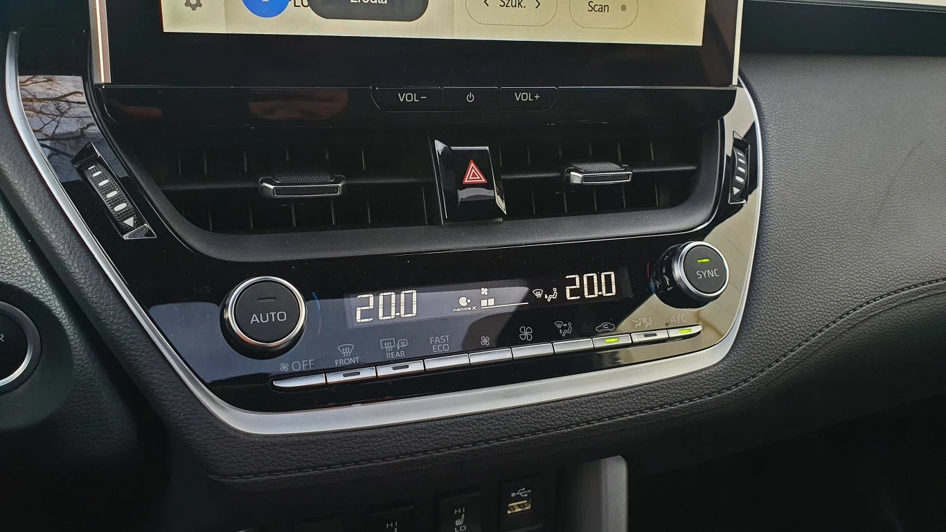 Toyota Corolla Cross Premiere Edition Toyota Corolla Cross Premiere Edition