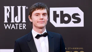 Evan Peters
