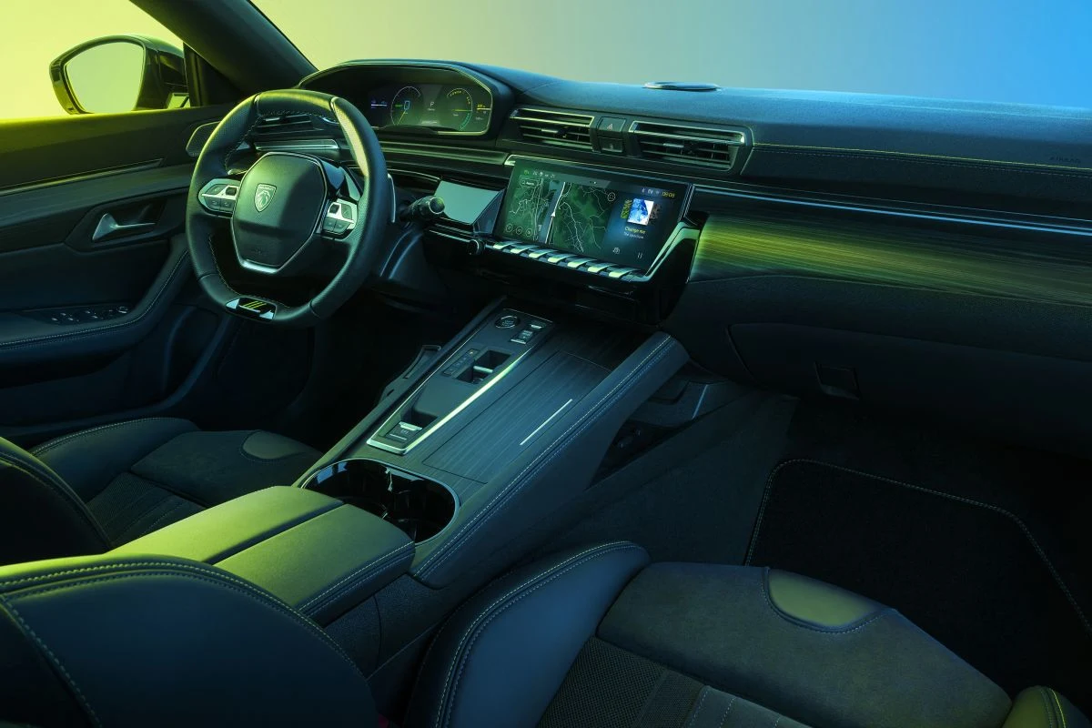 Peugeot 508 po liftingu