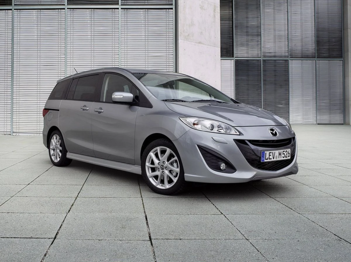 Mazda 5 - 13,6 proc. aut po szkodzie całkowitej - średnia wartość szkody całkowitej - 37 500 zł