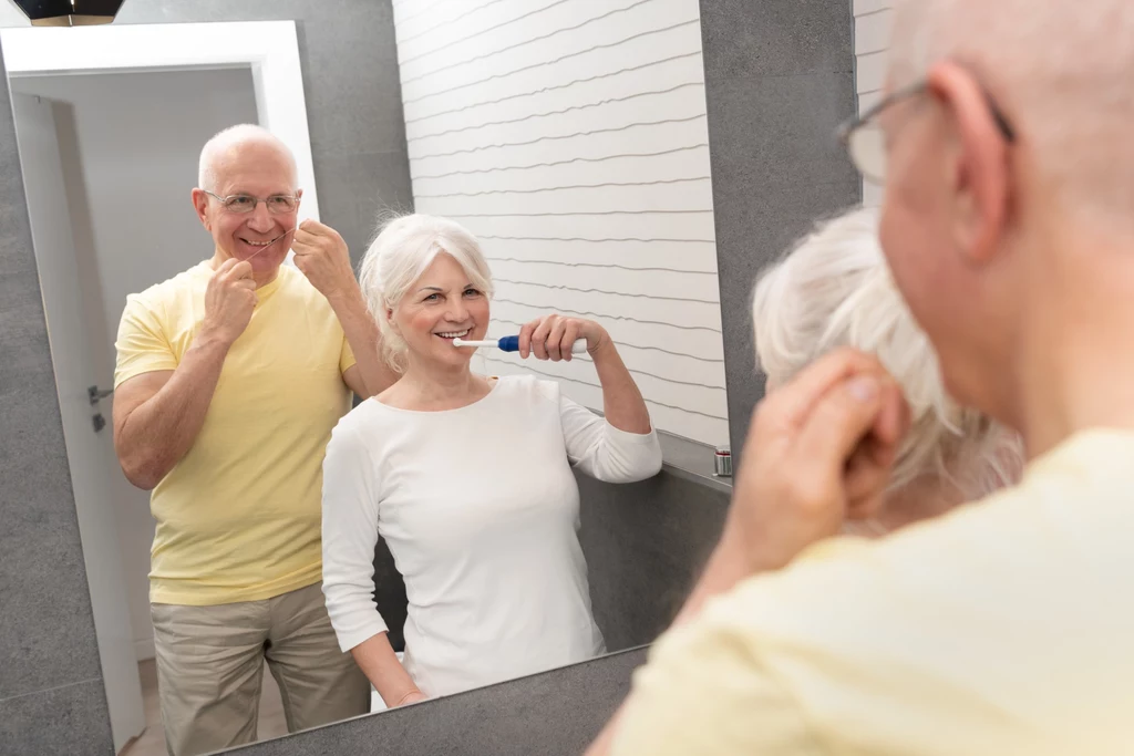 Czy warto oszczędzać na szczoteczce do mycia zębów?