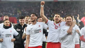 Oto talizman Lecha. Piłkarz z Anglii wszedł na stadion i stało się to