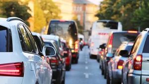300 plus dla pracownika czyli ulga dla pracownika dla dojeżdżającego do pracy: ile wynosi i kto może skorzystać?