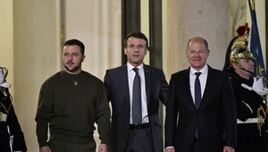 Wołodymyr Zełenski, Emmanuel Macron, Olaf Scholz na spotkaniu w Paryżu