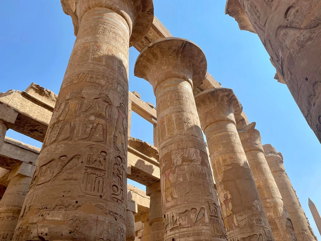 Luksor nazywany jest największym na świecie muzeum na świeżym powietrzu