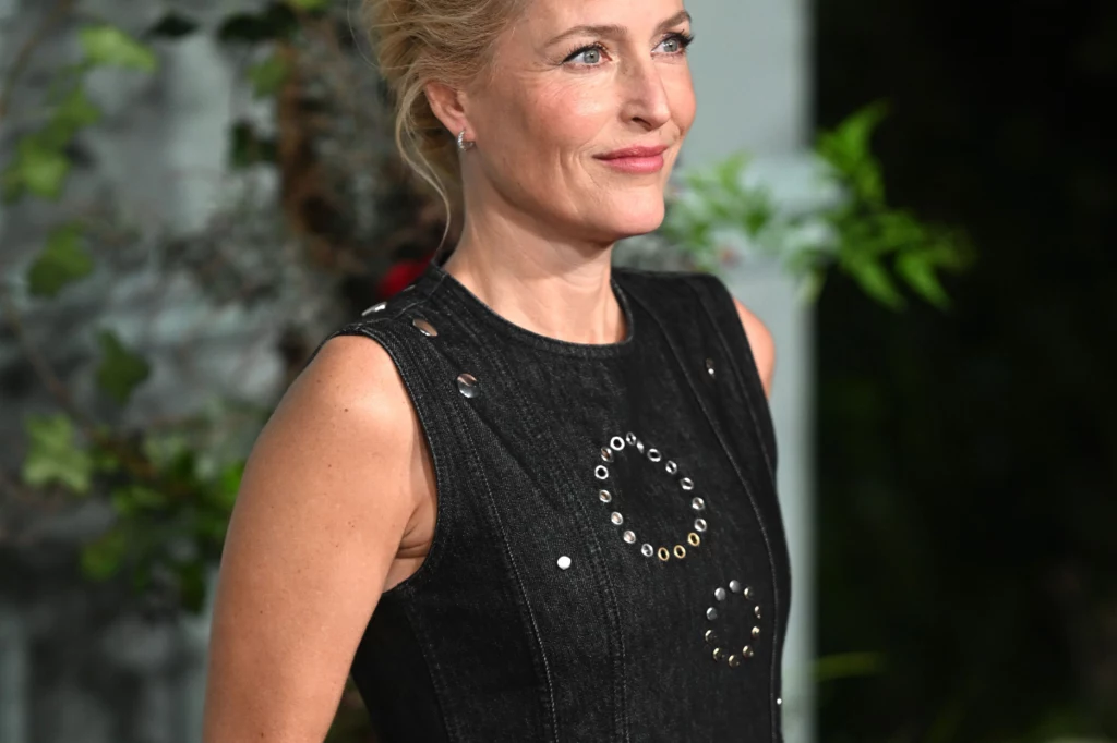 Gillian Anderson była gwiazdą lat 90., ale do dziś nie może narzekać na spadek popularności