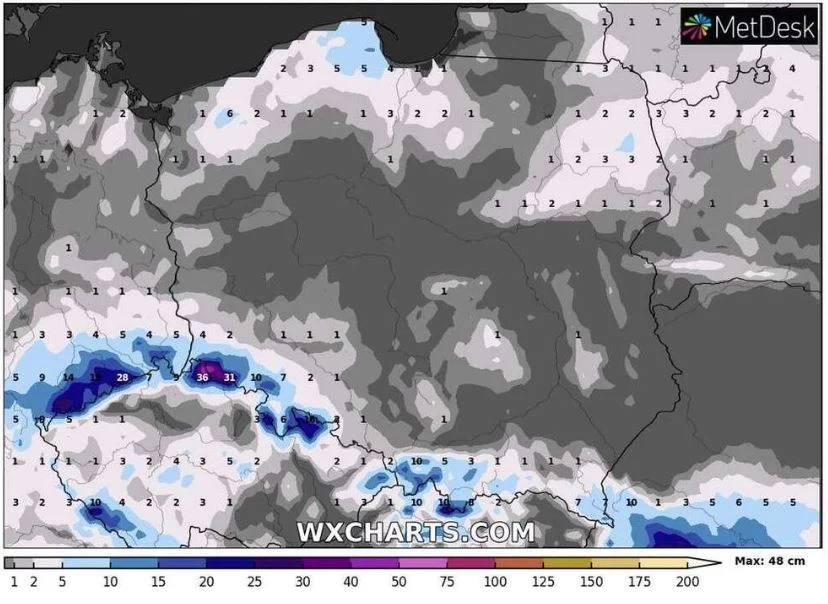 Mapa pokrywy śnieżnej w nocy z niedzieli na poniedziałek Mapa pokrywy śnieżnej w nocy z niedzieli na poniedziałek