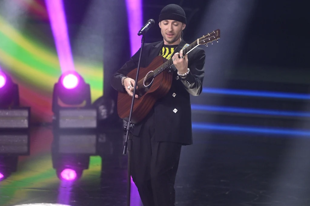 Dominik Dudek zaśpiewał "Be good"