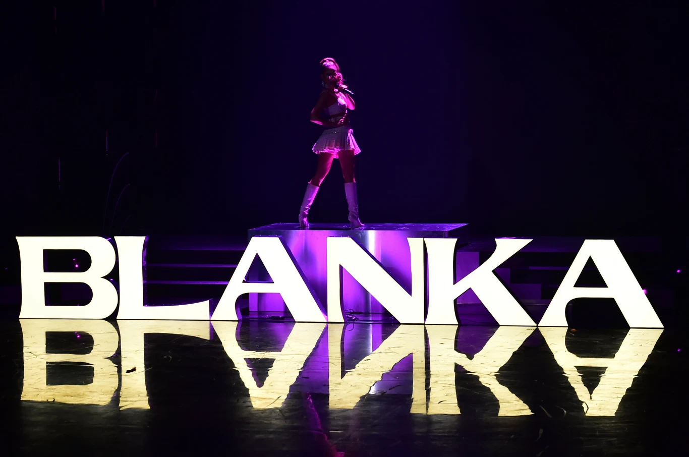 Blanka podczas występu na preselekcjach do Eurowizji Blanka podczas występu na preselekcjach do Eurowizji