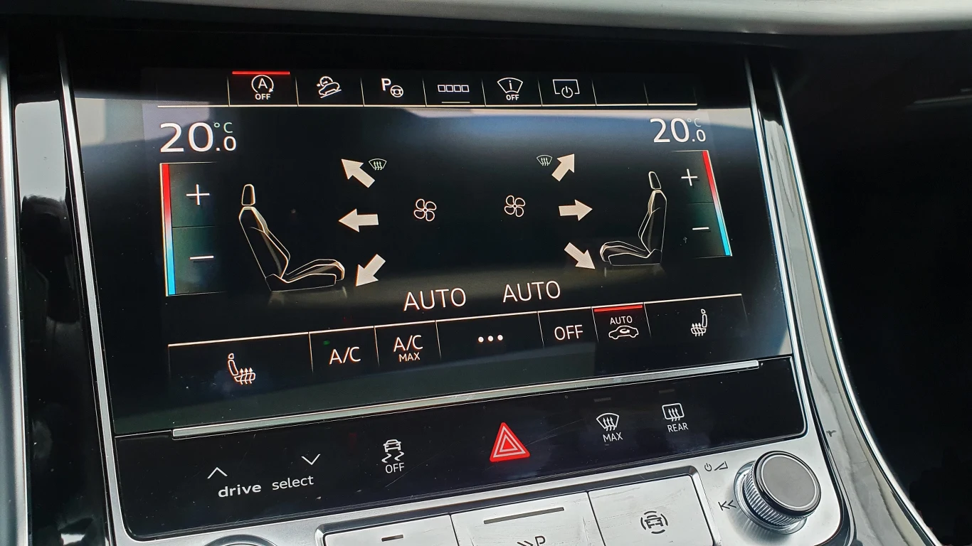 Audi Q7 50 TDI quattro Audi Q7 50 TDI quattro