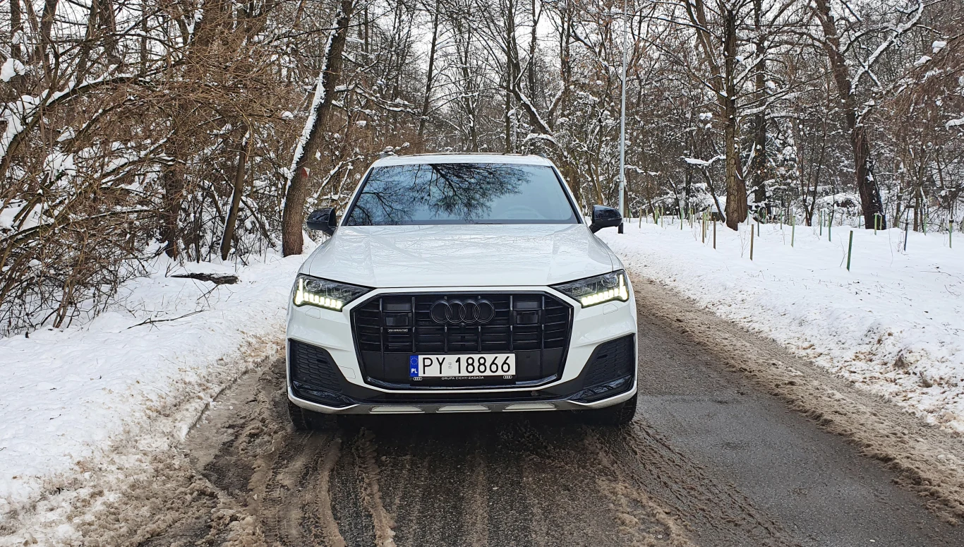 Audi Q7 50 TDI quattro Audi Q7 50 TDI quattro