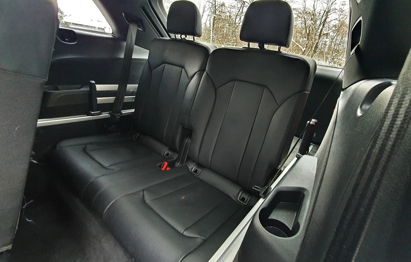 Audi Q7 50 TDI quattro Audi Q7 50 TDI quattro