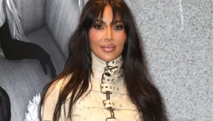 Kim Kardashian eksponuje szczupłą sylwetkę w Mediolanie. Jej stylizacja to hit