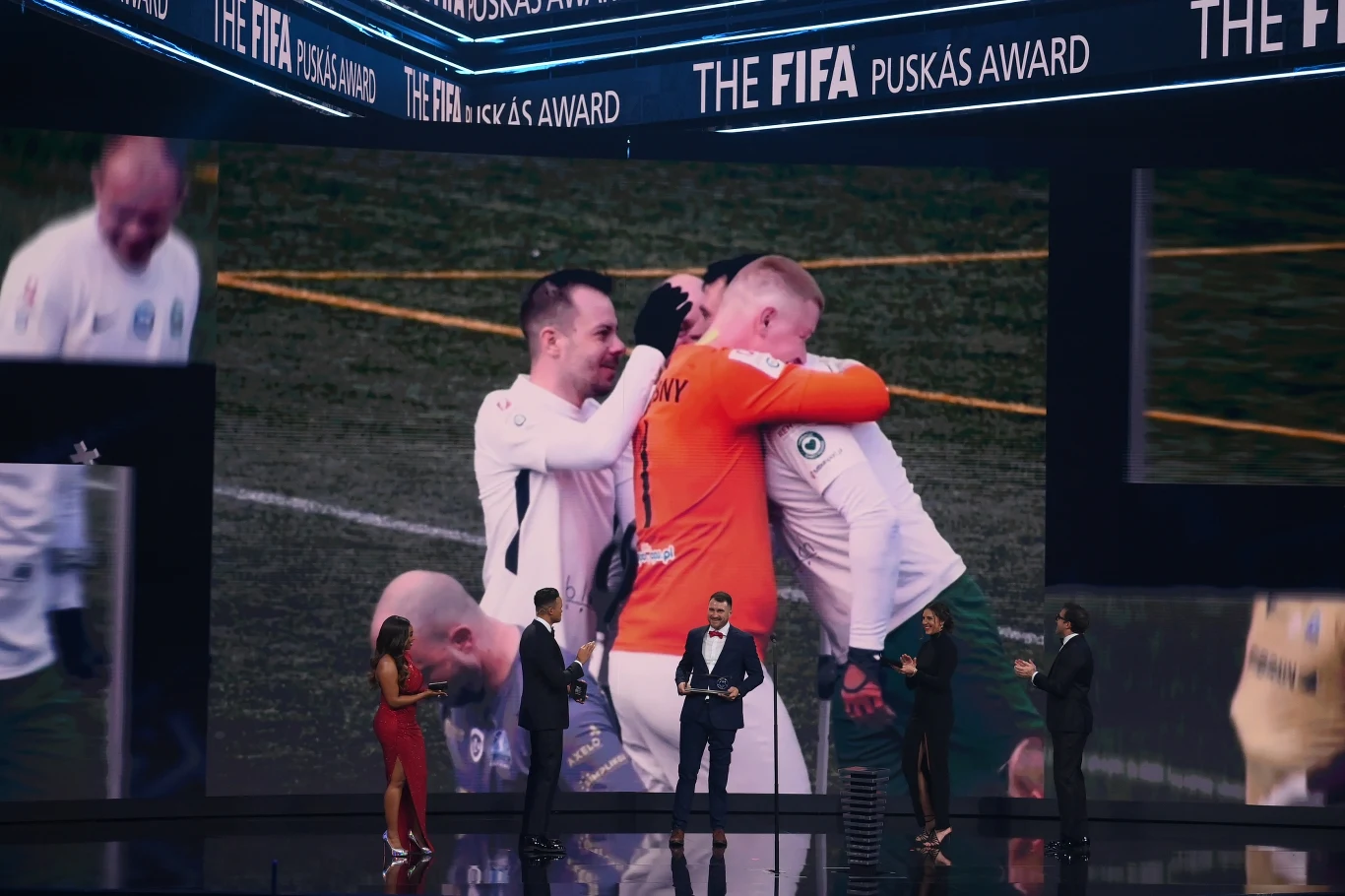 Marcin Oleksy z nagrodą im. Ferenca Puskasa