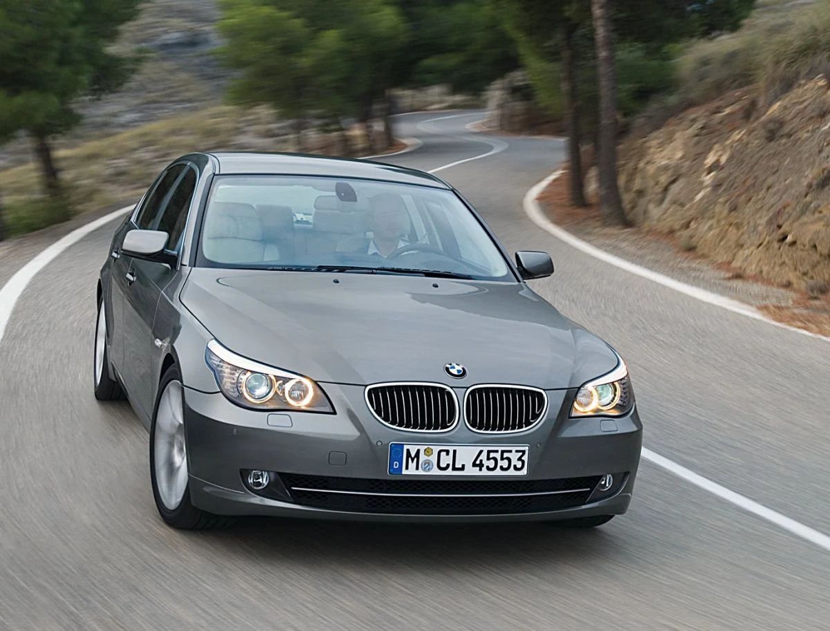 BMW serii 5 - 2,37 proc. ogółu wyświetleń w serwisie Otomoto BMW serii 5 - 2,37 proc. ogółu wyświetleń w serwisie Otomoto