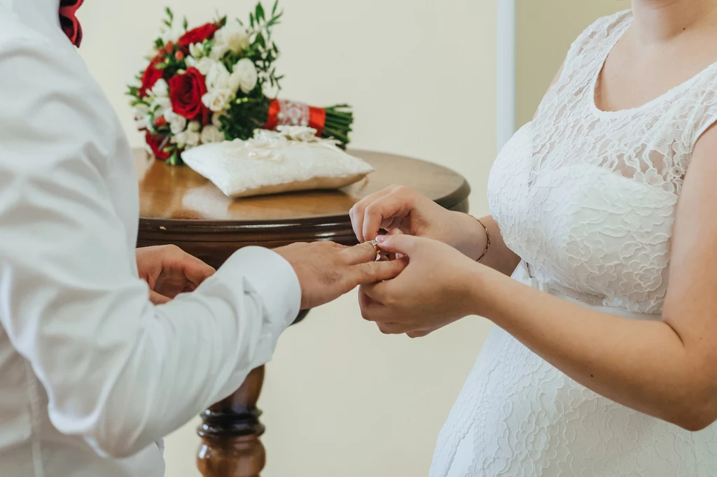 Rok trzeci oraz szósty są zdaniem ekspertów idealnymi terminami na ślub