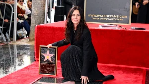 Courteney Cox odsłania swoją gwiazdę, 27 lutego 2023 roku
