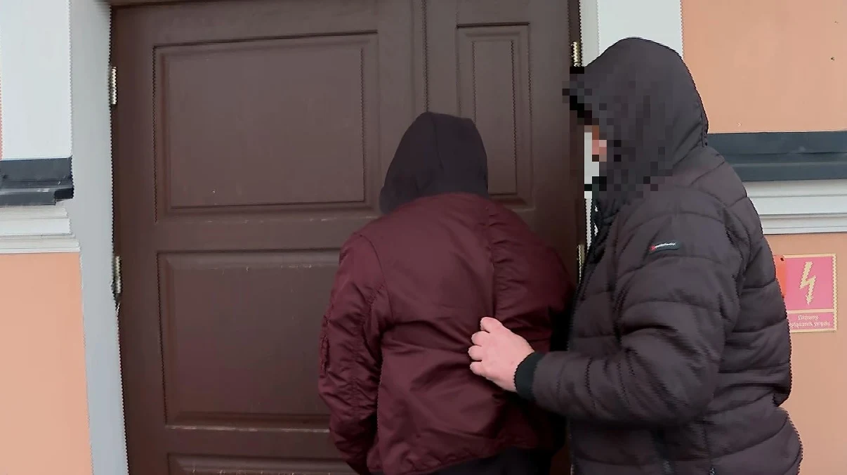 W sprawie pobicia 16-latka zatrzymano cztery osoby W sprawie pobicia 16-latka zatrzymano cztery osoby