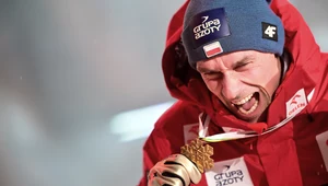 Piotr Żyła zdobył złoty medal w MŚ 2023 w Planicy w konkursie na skoczni normalnej 